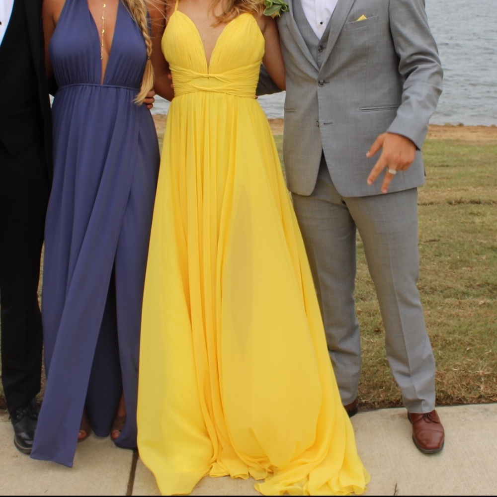 Prom / Formal Dress - Picture 4 of 7